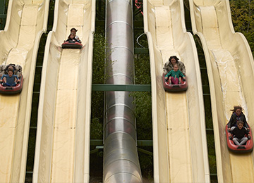 Le Rapido au parc de loisirs Le PAL en Auvergne-Rhône-Alpes